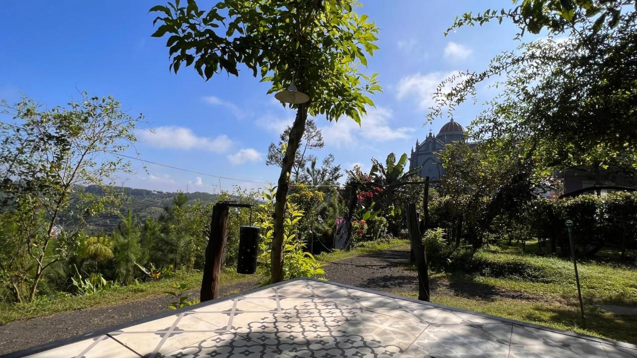 Villa Megarden Daknong à Gia Nghia Extérieur photo